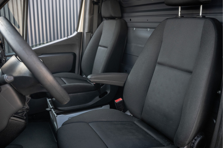 Mercedes-Benz Sprinter 311 CDI RWD L2H2 | | Volledig Ingericht | Mbux | Camera | Climatronic