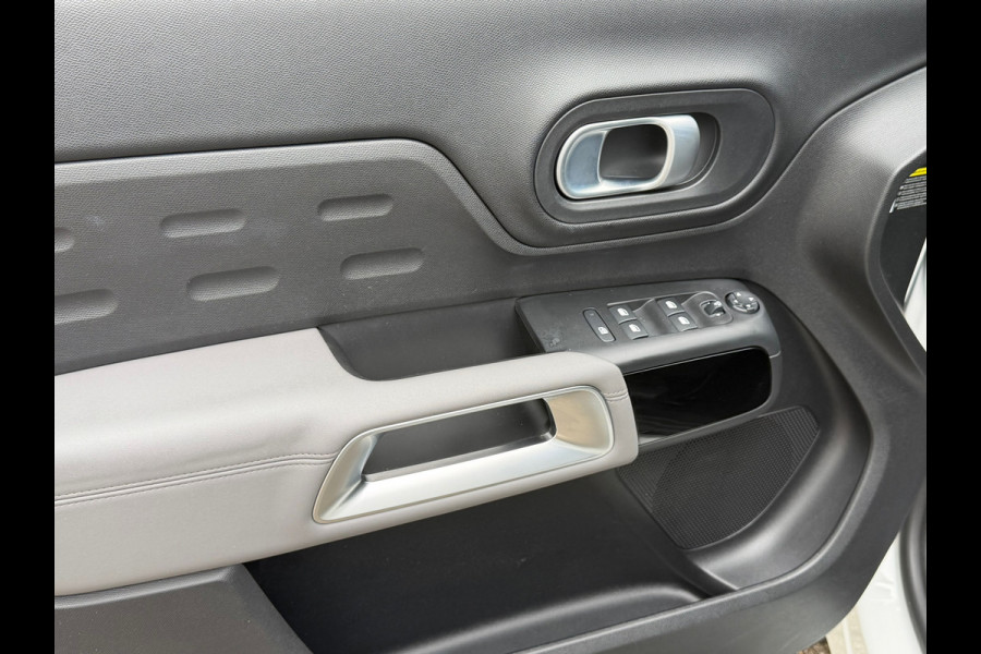 Citroën C5 Aircross 1.6 Plug-in Hybrid 225 Business | Navigatie | Clima | Cruise | Camera | Side asist | Key-Less | 18".