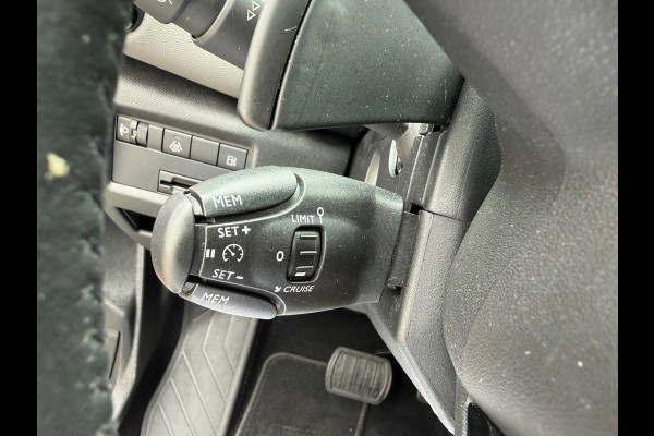 Citroën C5 Aircross 1.6 Plug-in Hybrid 225 Business | Navigatie | Clima | Cruise | Camera | Side asist | Key-Less | 18".