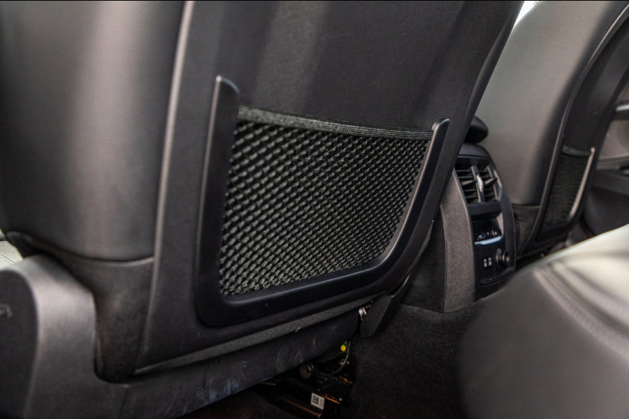 BMW 3-serie 318d 190 PK High Executive Edition Dravitgrau metallic I Leder I Led I HiFi I Head Up I Sportstoelen I NL Auto I NAP