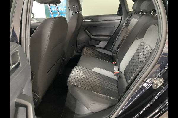 Volkswagen Polo 1.0 TSI R-Line Business DSG 110 PK Panoramadak / Camera /Carplay / Navigatie / IQ Light