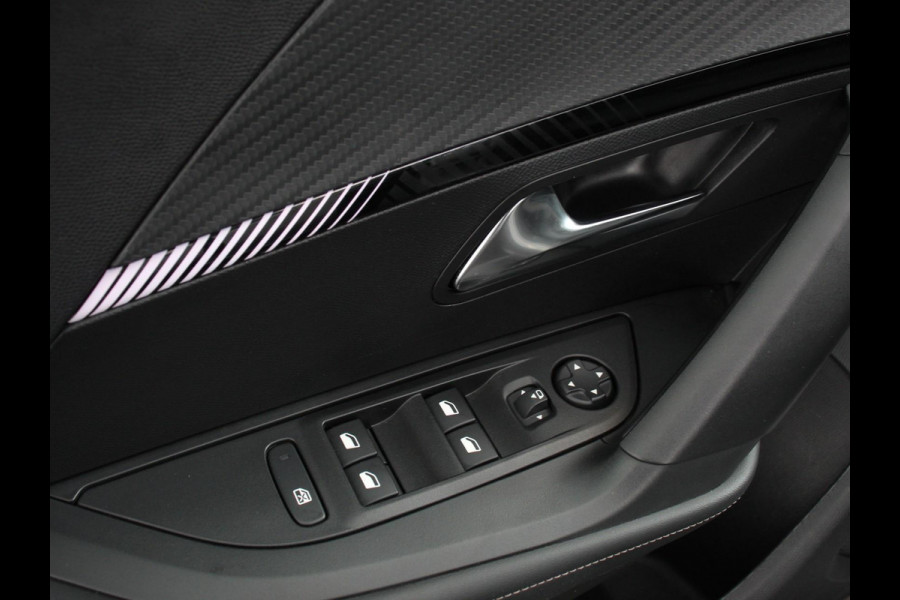 Peugeot 2008 1.2 Hybrid 145 pk Automaat Allure Navigatie Apple Carplay/Android Auto Climate Control Dab Led Parkeer sensoren Cruise Control Stoelverwarming