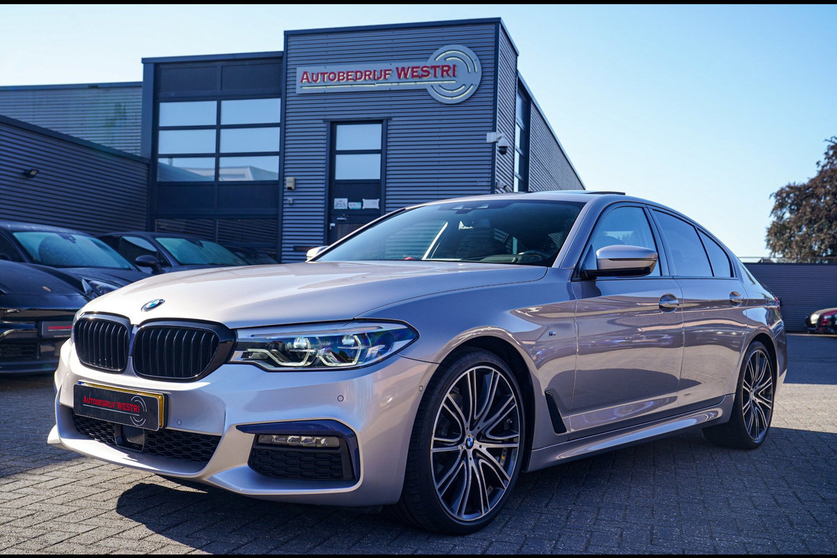 BMW 5 Serie 520i High Executive Edition | Schuifdak | Adaptieve Cruise | Camera | Nappa Leder | Origineel NL | Dealer onderhouden