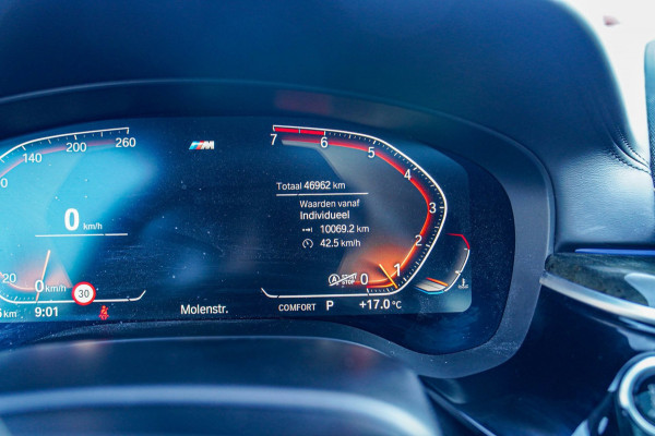 BMW 5 Serie 520i High Executive Edition | Schuifdak | Adaptieve Cruise | Camera | Nappa Leder | Origineel NL | Dealer onderhouden