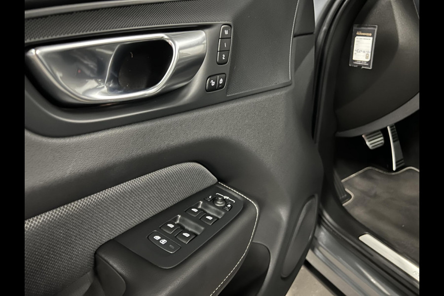 Volvo XC60 2.0 Recharge T6 AWD R-Design Adapt. Cruise | Open dak | Stuur-/Stoelverwarming | Blis | Camera | Carplay | Achterbank verwarmd