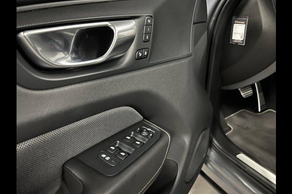 Volvo XC60 2.0 Recharge T6 AWD R-Design Adapt. Cruise | Open dak | Stuur-/Stoelverwarming | Blis | Camera | Carplay | Achterbank verwarmd