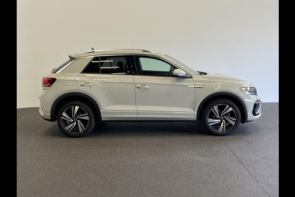 Volkswagen T-Roc 1.5 TSI 150pk DSG R-Line Camera Navigatie Apple Carplay/Android Auto Climate Control Electrische kofferbak Led Dab Adaptive Cruise Control