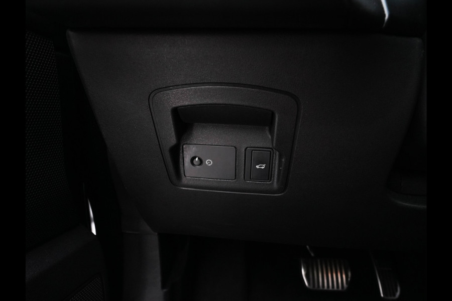 Land Rover Range Rover Velar 2.0 D200 R-Dynamic HSE AWD MHEV Aut. *PANO | LEATHER | FULL-LED | TOPVIEW | MEMORY-PACK | ADAPTIVE-CRUISE | BLINDSPOT | DIGI-COCKPIT | NAVI-FULLMAP | PRIVACY-GLASS | SHIFTPADDLES | 20''ALU*