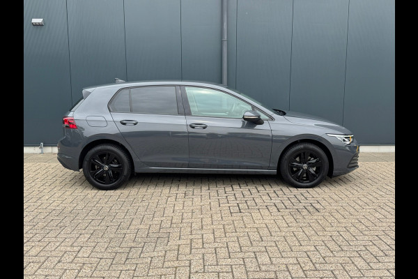 Volkswagen Golf 1.0 TSI Life * Automaat * Camera * Visueel Cockpit * Navigatie *