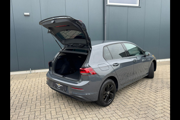 Volkswagen Golf 1.0 TSI Life * Automaat * Camera * Visueel Cockpit * Navigatie *
