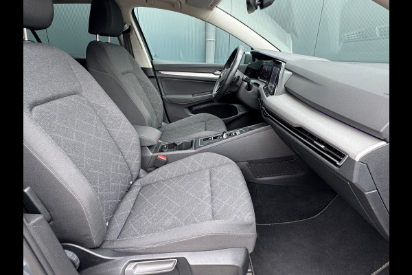Volkswagen Golf 1.0 TSI Life * Automaat * Camera * Visueel Cockpit * Navigatie *
