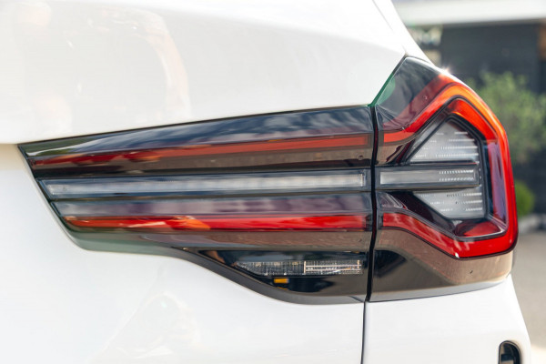 BMW X3 XDrive30e M-Sport Soh 92% I Alpinweiss I Panoramadak I Laser Led I HiFi I NL Auto I NAP I CarPlay I Android