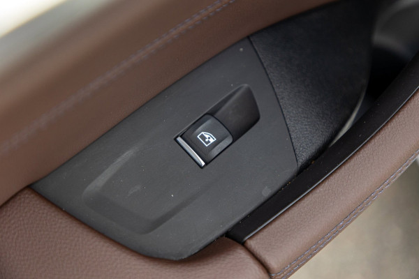 BMW X3 XDrive30e M-Sport Soh 92% I Alpinweiss I Panoramadak I Laser Led I HiFi I NL Auto I NAP I CarPlay I Android