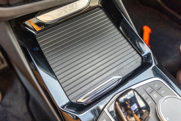 BMW X3 XDrive30e M-Sport Soh 92% I Alpinweiss I Panoramadak I Laser Led I HiFi I NL Auto I NAP I CarPlay I Android
