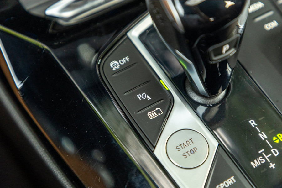 BMW X3 XDrive30e M-Sport Soh 92% I Alpinweiss I Panoramadak I Laser Led I HiFi I NL Auto I NAP I CarPlay I Android