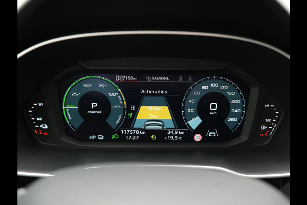 Audi Q3 Sportback 45 TFSI e 2x S Line PHEV 245pk Dealer O.H. | Trekhaak Af Fabriek | Blis | Sportstoelen Verwarmd | Apple Carplay | Sfeerverlichting | Navigatie | DAB | 19"L.M | Virtual | Plug In Hybrid |