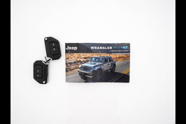 Jeep Wrangler Unlimited 4xe 380 Sahara AWD (Plug-in) {SoH-91%} (INCL-BTW) *OPEN-ROOF | LEATHER | FULL-LED | ALPINE-AUDIO | CRUISE | BLINDSPOT | CAMERA | KEYLESS | HEATED-COMFORTSEATS | DAB+ | PRIVACY-GLASS | ECC | PDC | 20''ALU*
