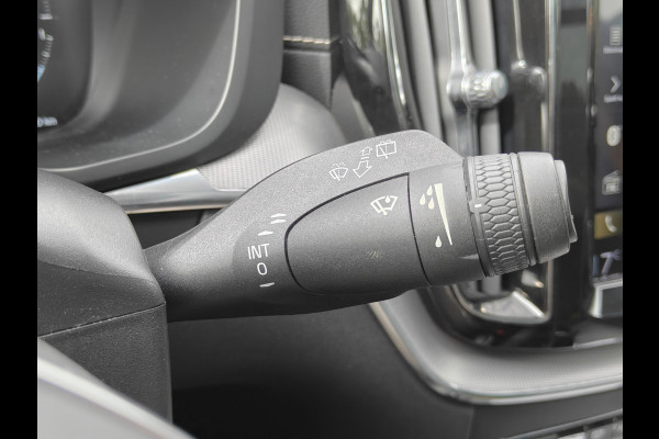 Volvo XC60 T8 AWD 405PK Plug-in Hybrid Polestar Engineered | SoH 90% | BLIS | Trekhaak | HUD | ACC | B&W | Elektr Stoelen | Verwarm. Stoelen |