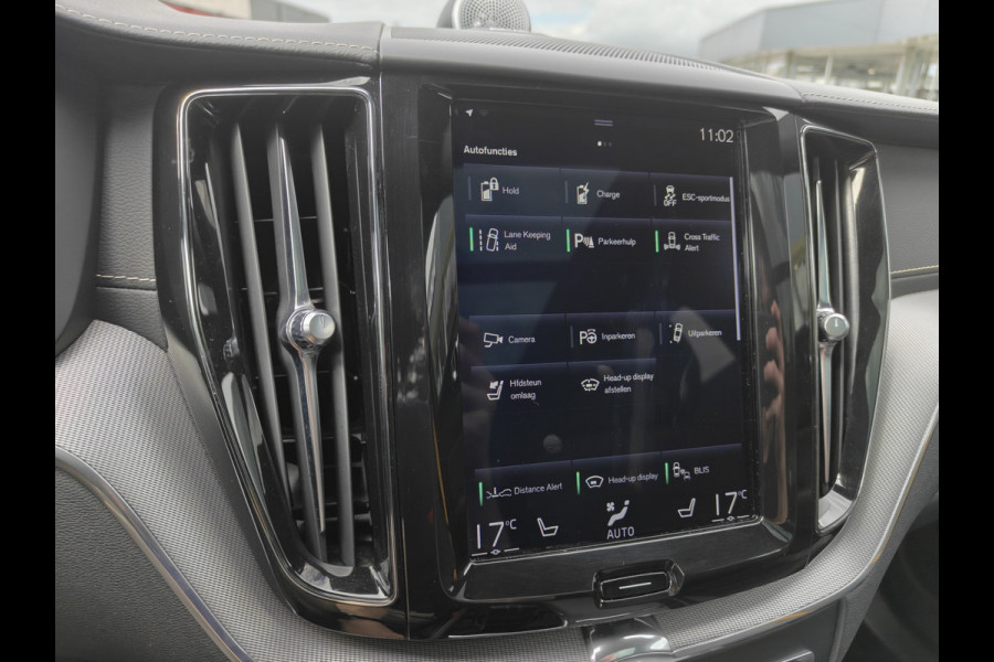Volvo XC60 T8 AWD 405PK Plug-in Hybrid Polestar Engineered | SoH 90% | BLIS | Trekhaak | HUD | ACC | B&W | Elektr Stoelen | Verwarm. Stoelen |