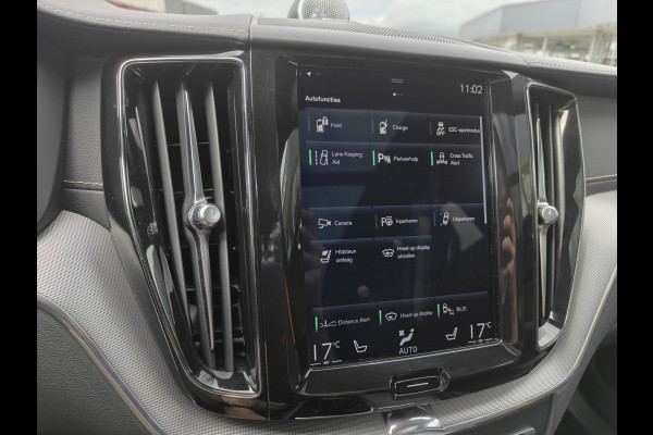 Volvo XC60 T8 AWD 405PK Plug-in Hybrid Polestar Engineered | SoH 90% | BLIS | Trekhaak | HUD | ACC | B&W | Elektr Stoelen | Verwarm. Stoelen |