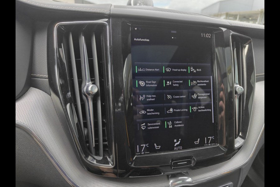 Volvo XC60 T8 AWD 405PK Plug-in Hybrid Polestar Engineered | SoH 90% | BLIS | Trekhaak | HUD | ACC | B&W | Elektr Stoelen | Verwarm. Stoelen |