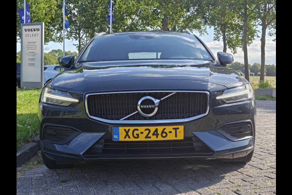 Volvo V60 T5 252PK Momentum | BLIS | Trekhaak | Elektr. Kofferklep | Carplay | ACC | PDC V+A | Camera Achter |