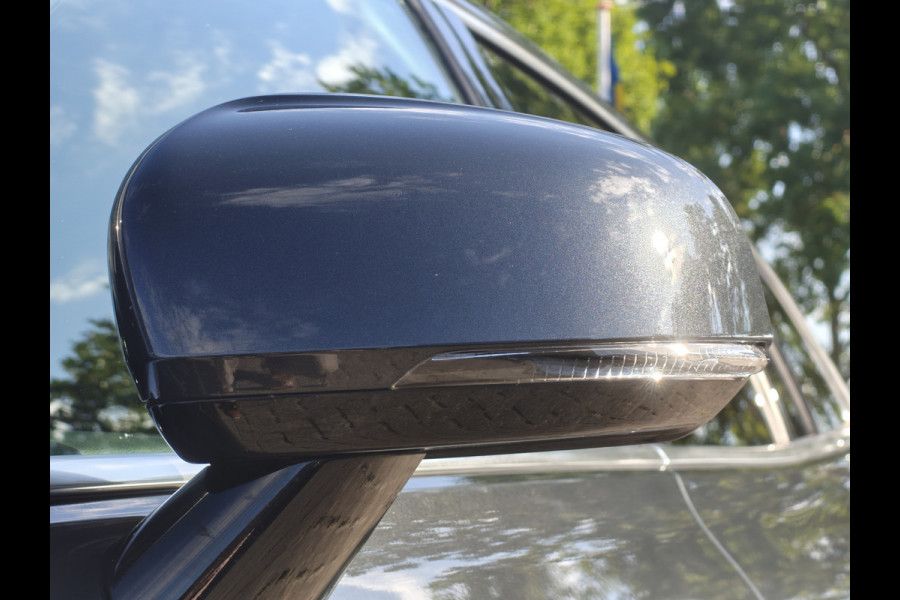 Volvo V60 T5 252PK Momentum | BLIS | Trekhaak | Elektr. Kofferklep | Carplay | ACC | PDC V+A | Camera Achter |