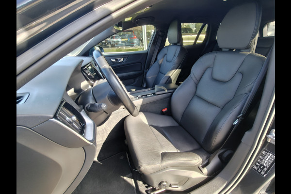 Volvo V60 T5 252PK Momentum | BLIS | Trekhaak | Elektr. Kofferklep | Carplay | ACC | PDC V+A | Camera Achter |