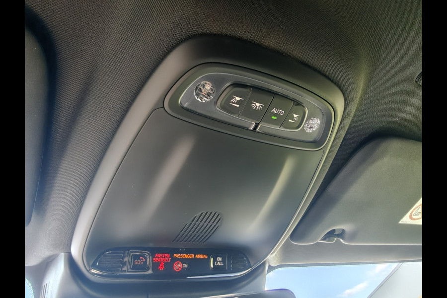 Volvo V60 T5 252PK Momentum | BLIS | Trekhaak | Elektr. Kofferklep | Carplay | ACC | PDC V+A | Camera Achter |