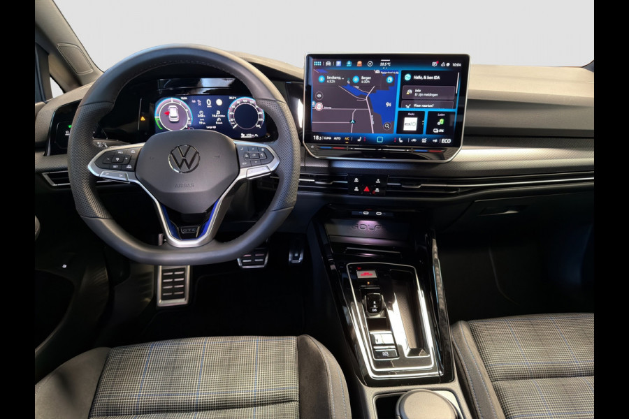 Volkswagen Golf 1.5 eHybrid GTE|HUD|DCC|Matrix IQ|Trekhaak|5jr.garantie