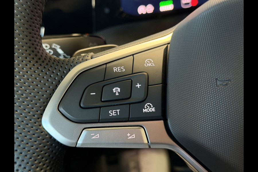 Volkswagen Golf 1.5 eHybrid GTE|HUD|DCC|Matrix IQ|Trekhaak|5jr.garantie