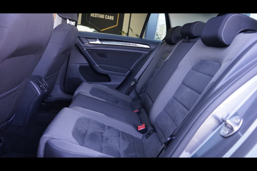 Volkswagen Golf 7.5 1.5 TSI R-Line ACC|ALCANTARA|CLIMA|DYNAUDIO|FULL LED|NAVIGATIE|STOELVERWARMING