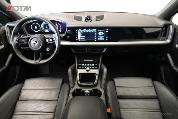 Porsche Cayenne Coupé 3.0 E-Hybrid Black Edition | Sportdesign | Trekhaak