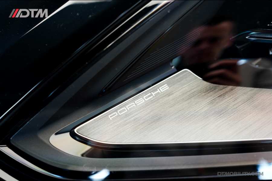 Porsche Cayenne Coupé 3.0 E-Hybrid Black Edition | Sportdesign | Trekhaak
