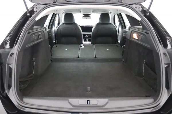 Peugeot 308 SW 1.2*LED*CRUISE*AGR STOEL*NAVI*CARPLAY*