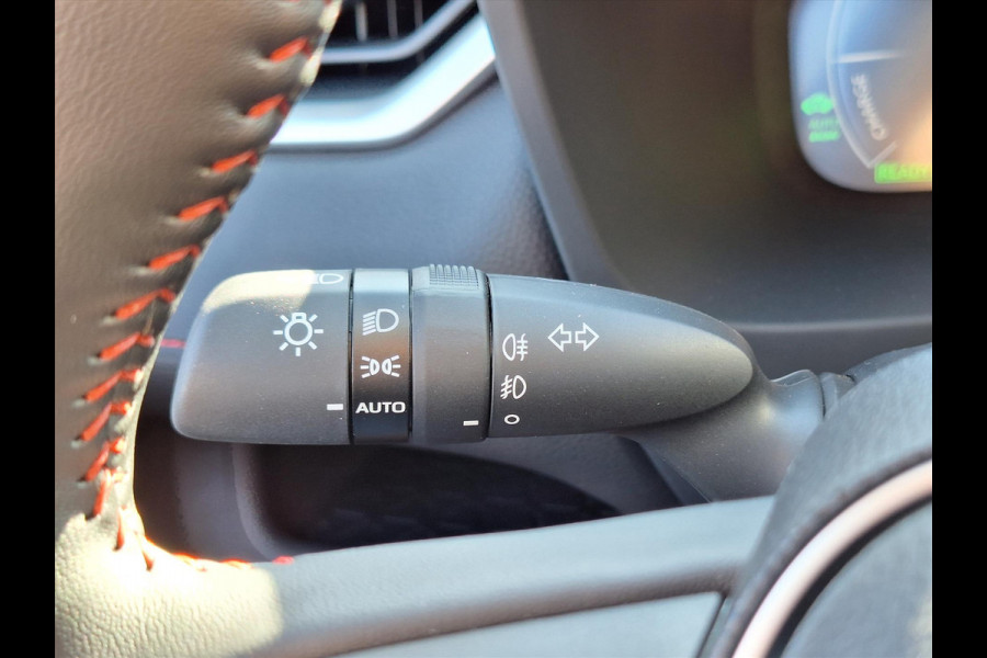 Toyota RAV4 Plug-in Hybrid 300 AWD Style | Head up display, December 2025, Dodehoekherkenning, Parkeersensoren, Stoel + Stuurverwarming