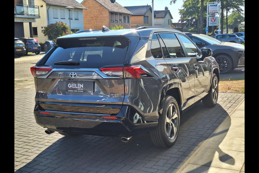 Toyota RAV4 Plug-in Hybrid 300 AWD Style | Head up display, December 2025, Dodehoekherkenning, Parkeersensoren, Stoel + Stuurverwarming