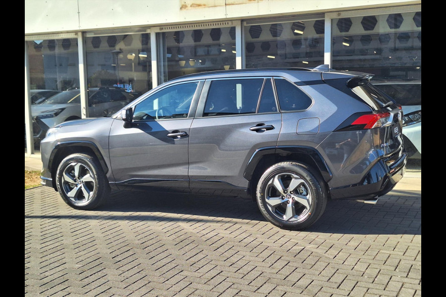 Toyota RAV4 Plug-in Hybrid 300 AWD Style | Head up display, December 2025, Dodehoekherkenning, Parkeersensoren, Stoel + Stuurverwarming