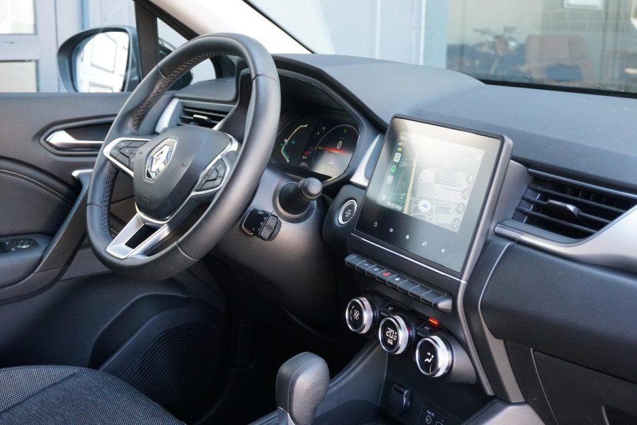 Renault Captur 1.6 E-Tech full hybrid 145 techno + CAMERA / APPLE CARPLAY / LED