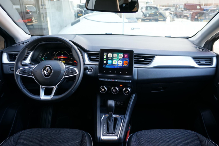 Renault Captur 1.6 E-Tech full hybrid 145 techno + CAMERA / APPLE CARPLAY / LED