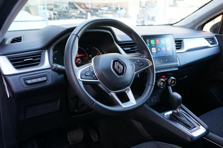 Renault Captur 1.6 E-Tech full hybrid 145 techno + CAMERA / APPLE CARPLAY / LED