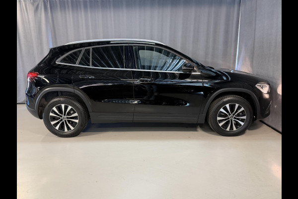 Mercedes-Benz GLA 250 e Progressive 17"/Widescreen/Stoelverwarming/DAB/Apple Carplay & Android Auto/Navigatie/Climate/PDC v+a