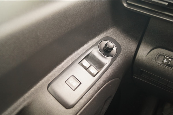 Citroën Berlingo 1.5 BlueHDI Club -AIRCO-CARPLAY-TREKHAAK-