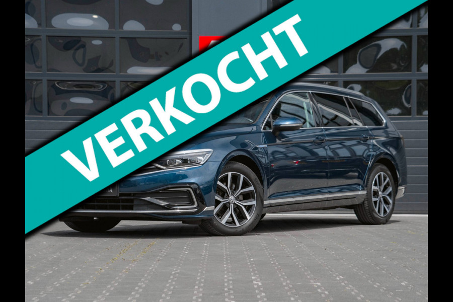 Volkswagen Passat Variant 1.4 TSI PHEV GTE Business | PANO | CAMERA | STOELVERWARMING