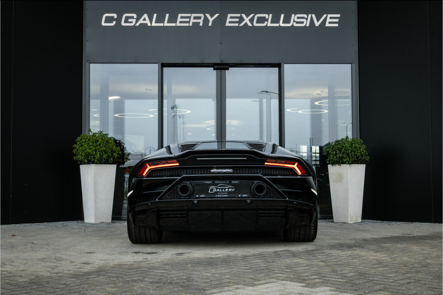 Lamborghini Huracan 5.2 V10 EVO - Sensonum | Lift | Cruise Control | Alcantara