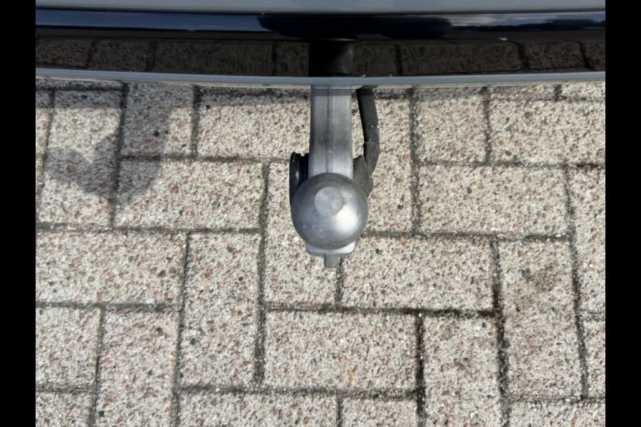 Ford Kuga 2.5 PHEV ST-Line X