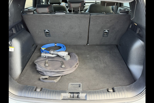 Ford Kuga 2.5 PHEV ST-Line X