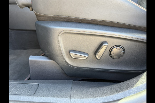 Ford Kuga 2.5 PHEV ST-Line X