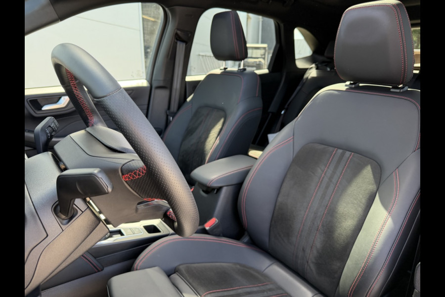 Ford Kuga 2.5 PHEV ST-Line X