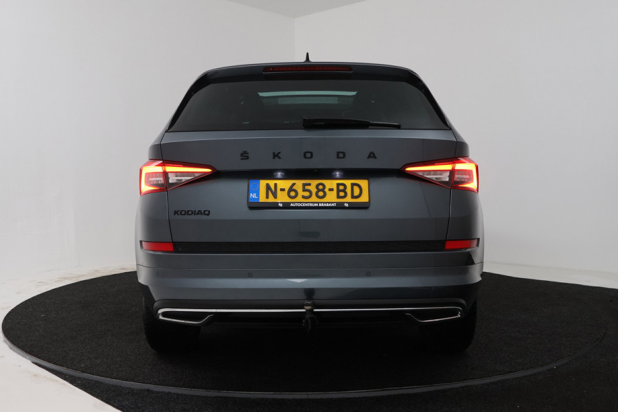Škoda Kodiaq 1.5 TSI Business Edition Plus 7p. (PANORAMADAK, TREKHAAK WEGKLAPBAAR, STUUR-/STOELVERWARMING, CAMERA, MASSAGE STOELEN
